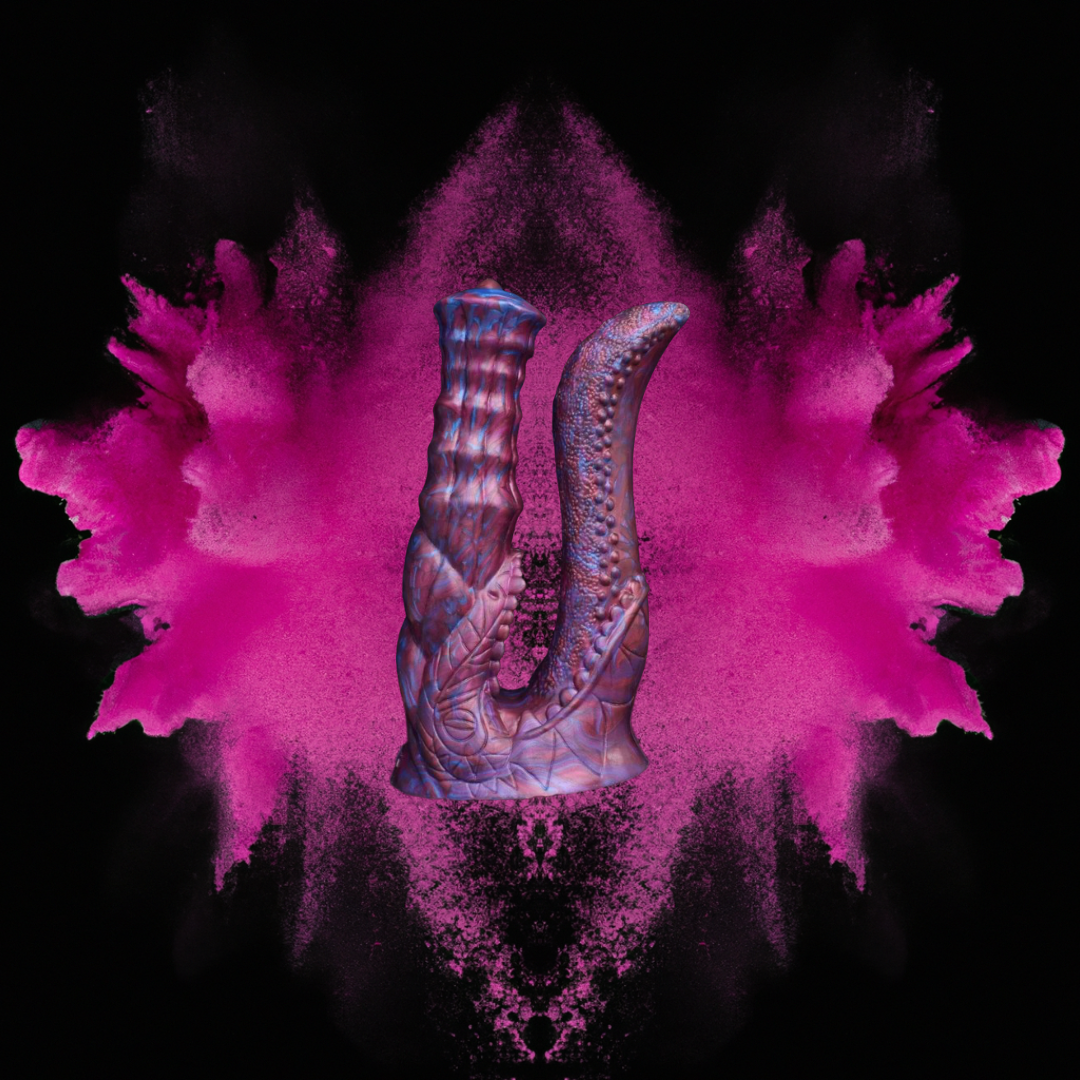 Doppio dildo mostruoso